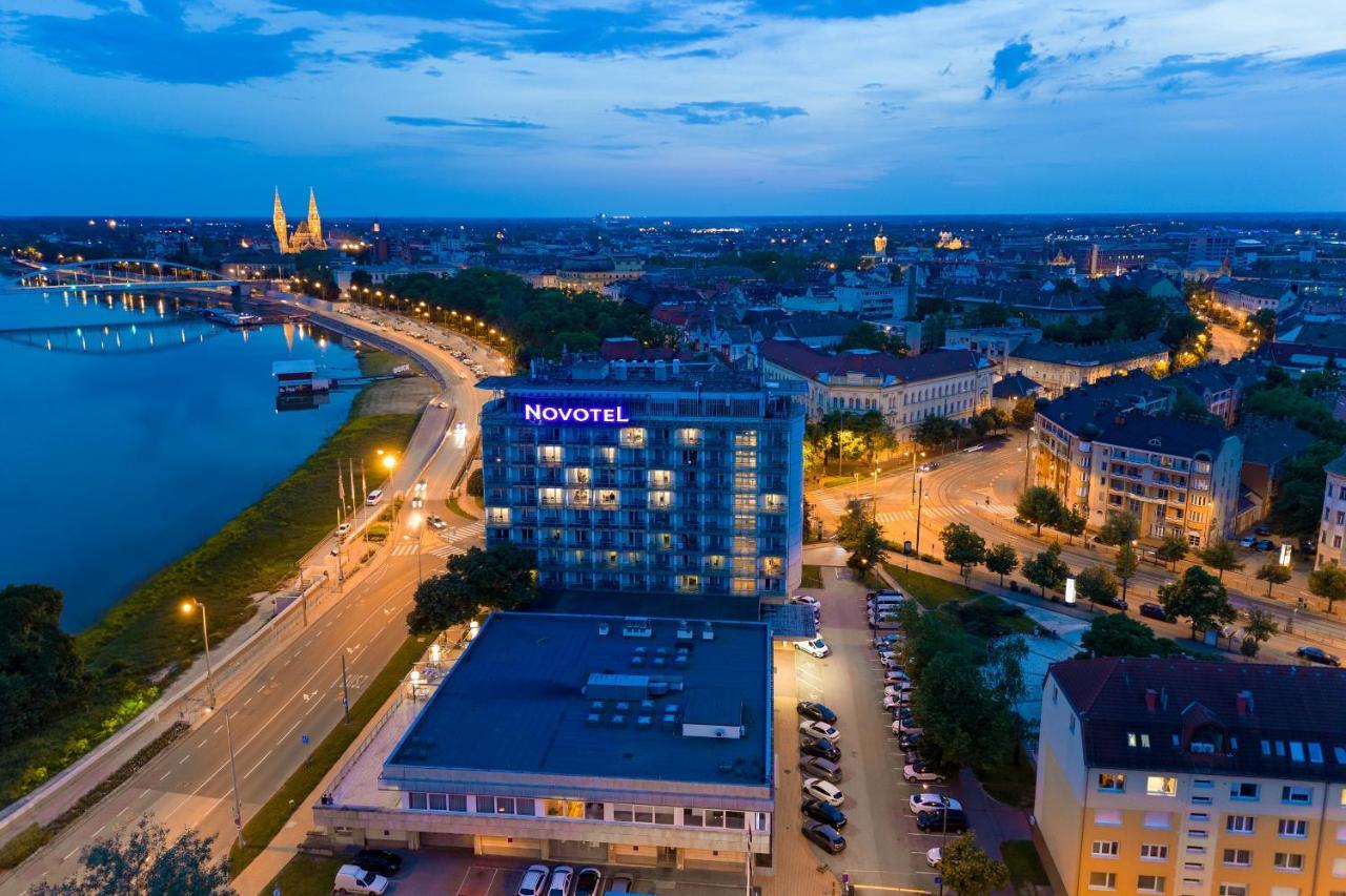 Novotel Szeged Buitenkant foto