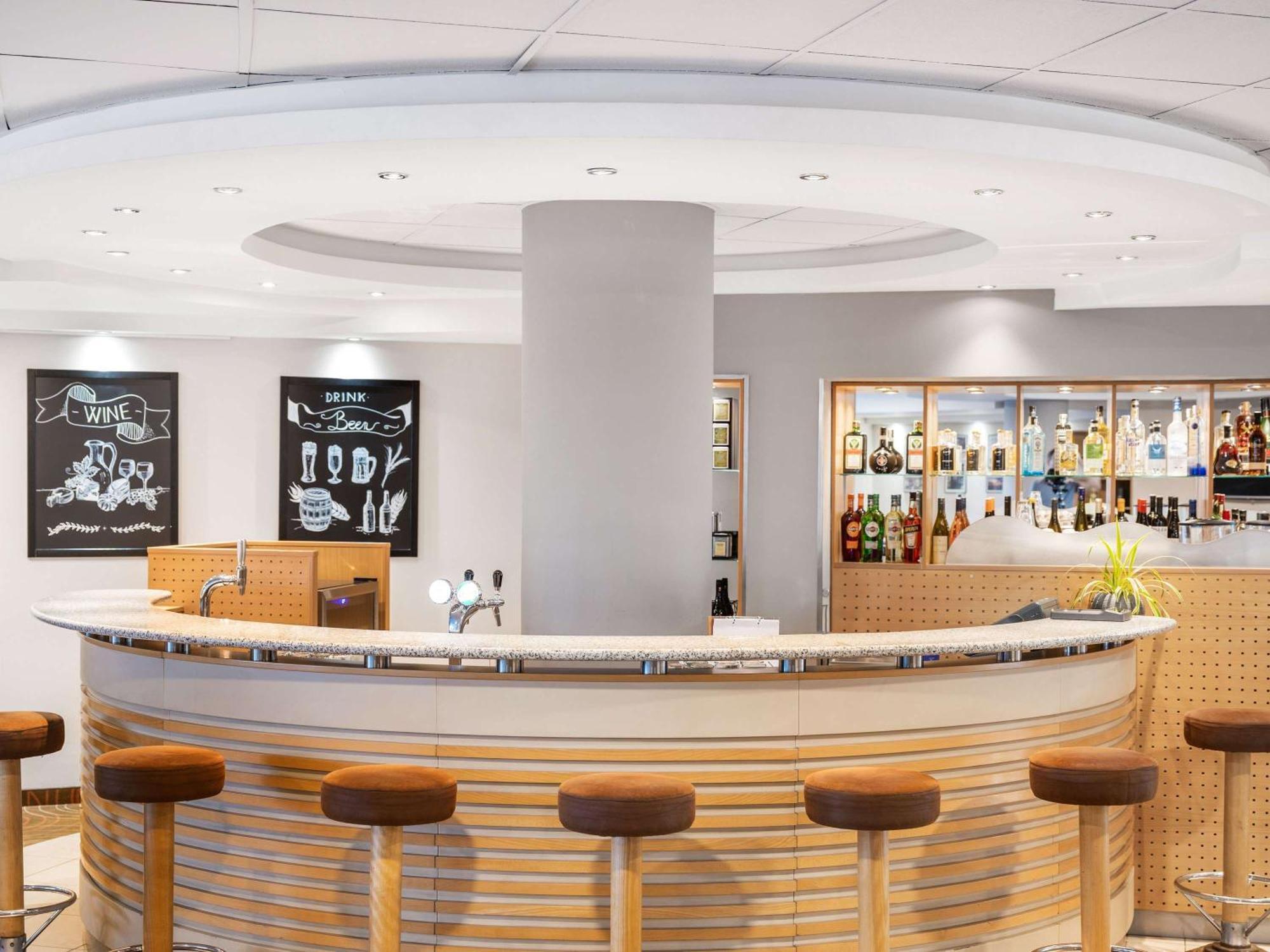Novotel Szeged Buitenkant foto